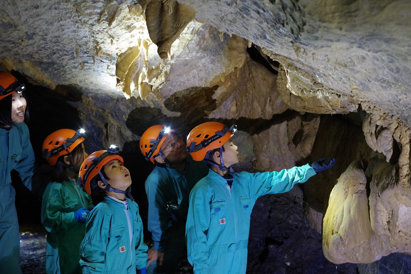 🌟今日の午前はケイビングBコースで冒険してきました！🌈なんと...