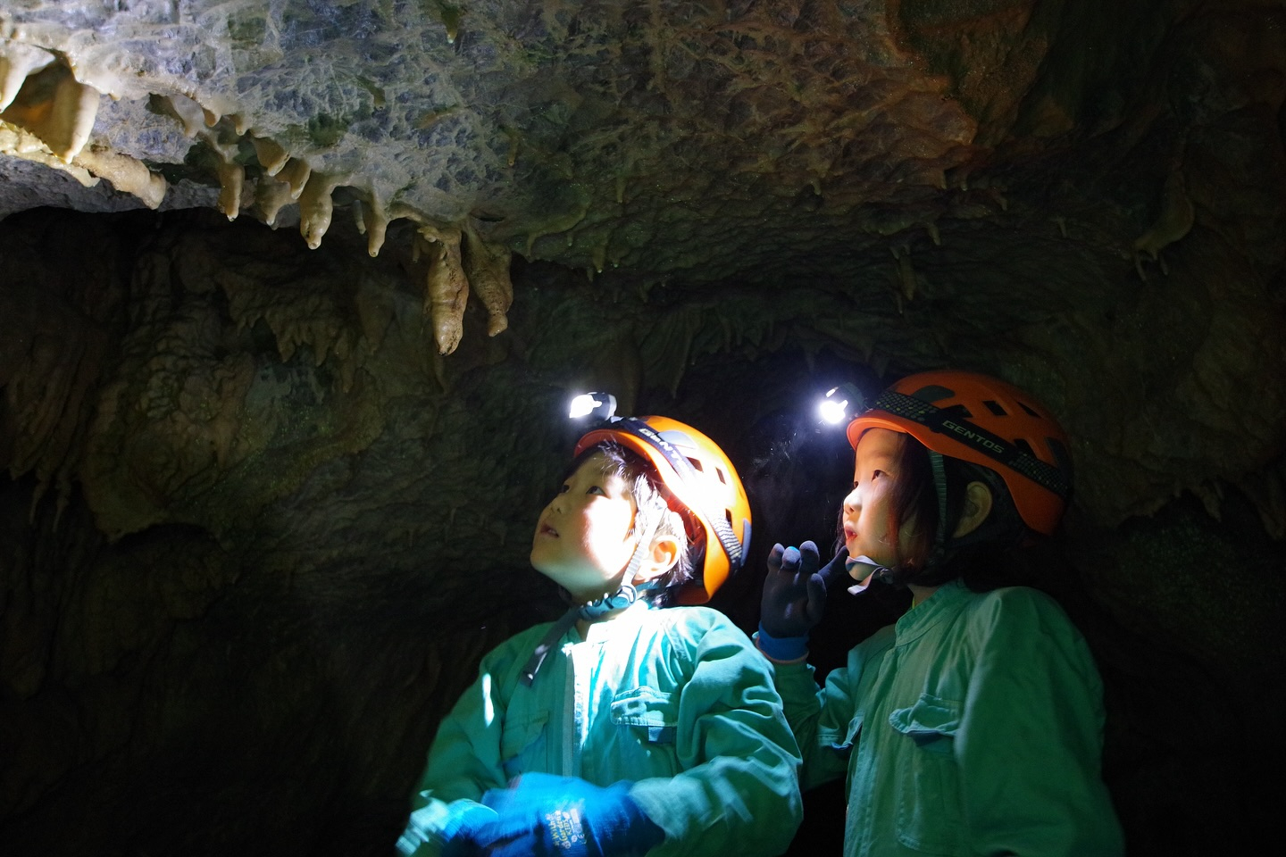 【冒険心があふれるキッズたち！Bコースの洞窟体験】🧒🏻🌟