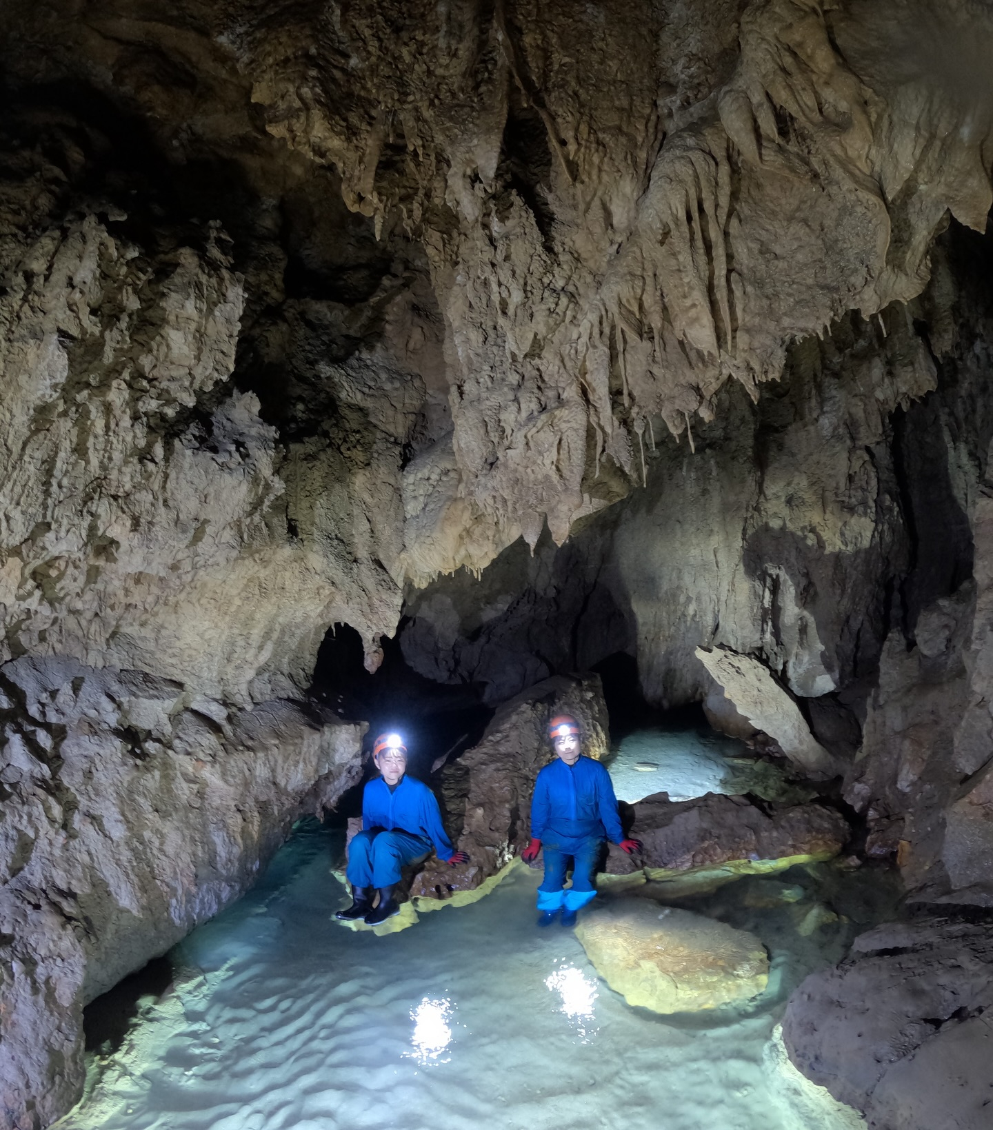 【ケイビングAコースで全力ハシャぎ！🎉🕳️】
