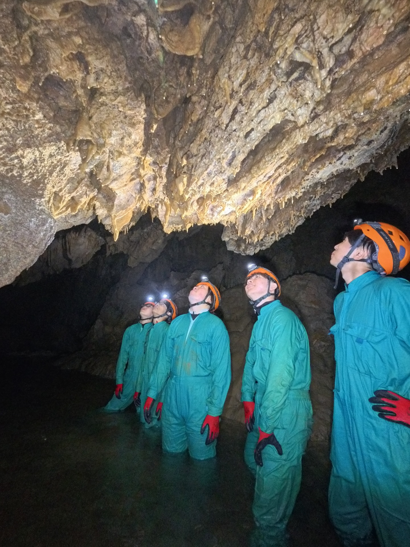 🌊 今日は午前も午後もケイビングAコース！