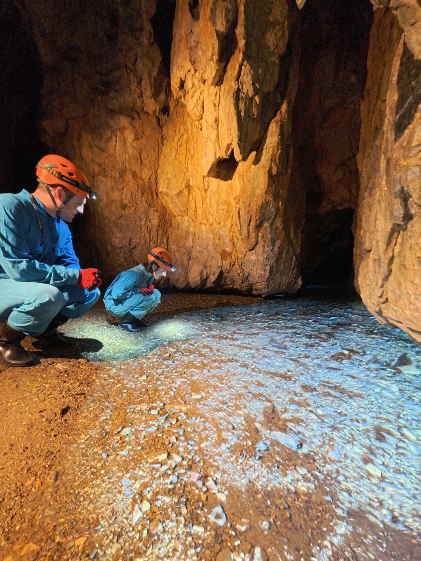 🕳️✨ 今日はケイビングAコース！