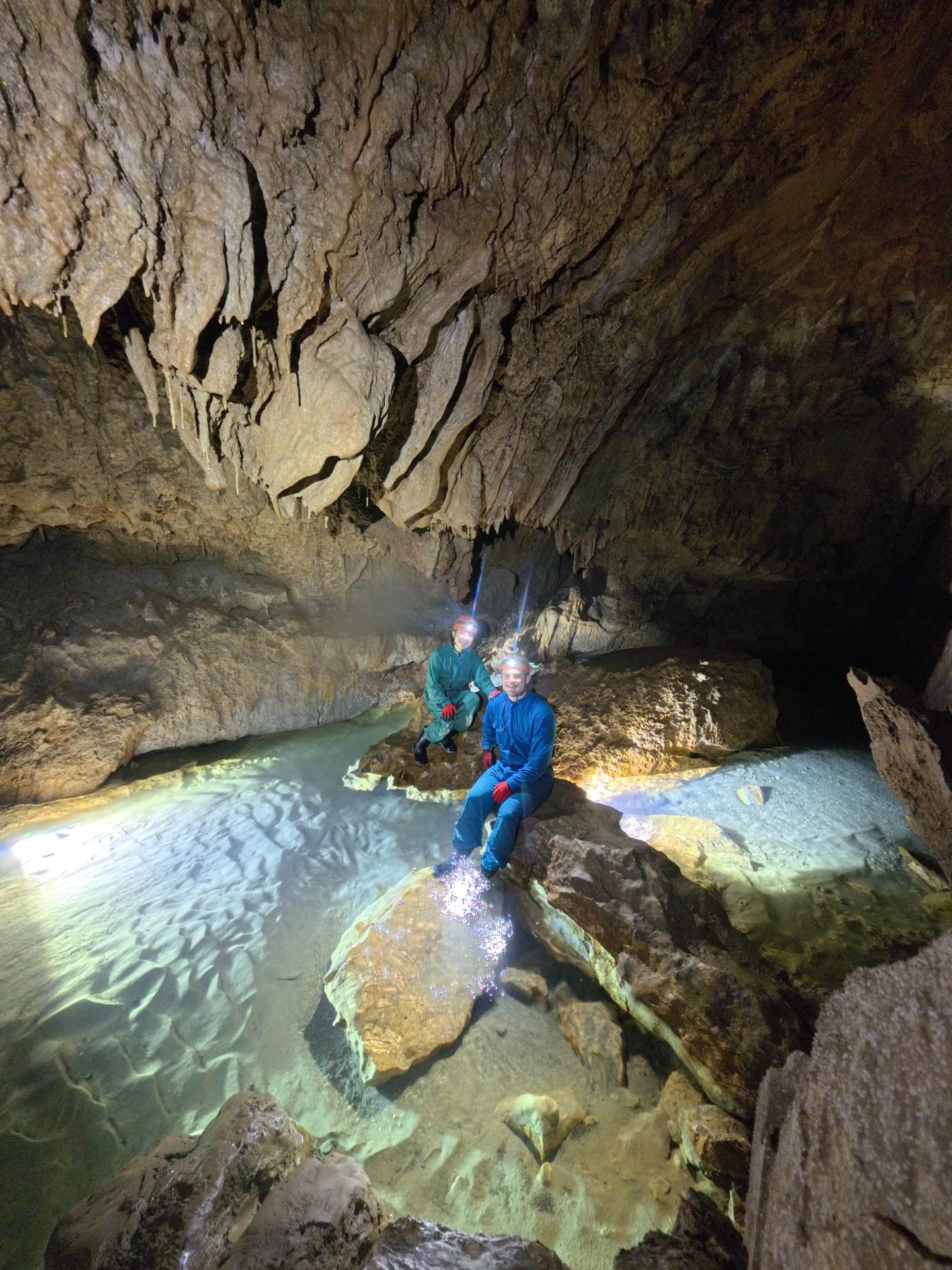 🕳️✨ 今日はケイビングAコース！