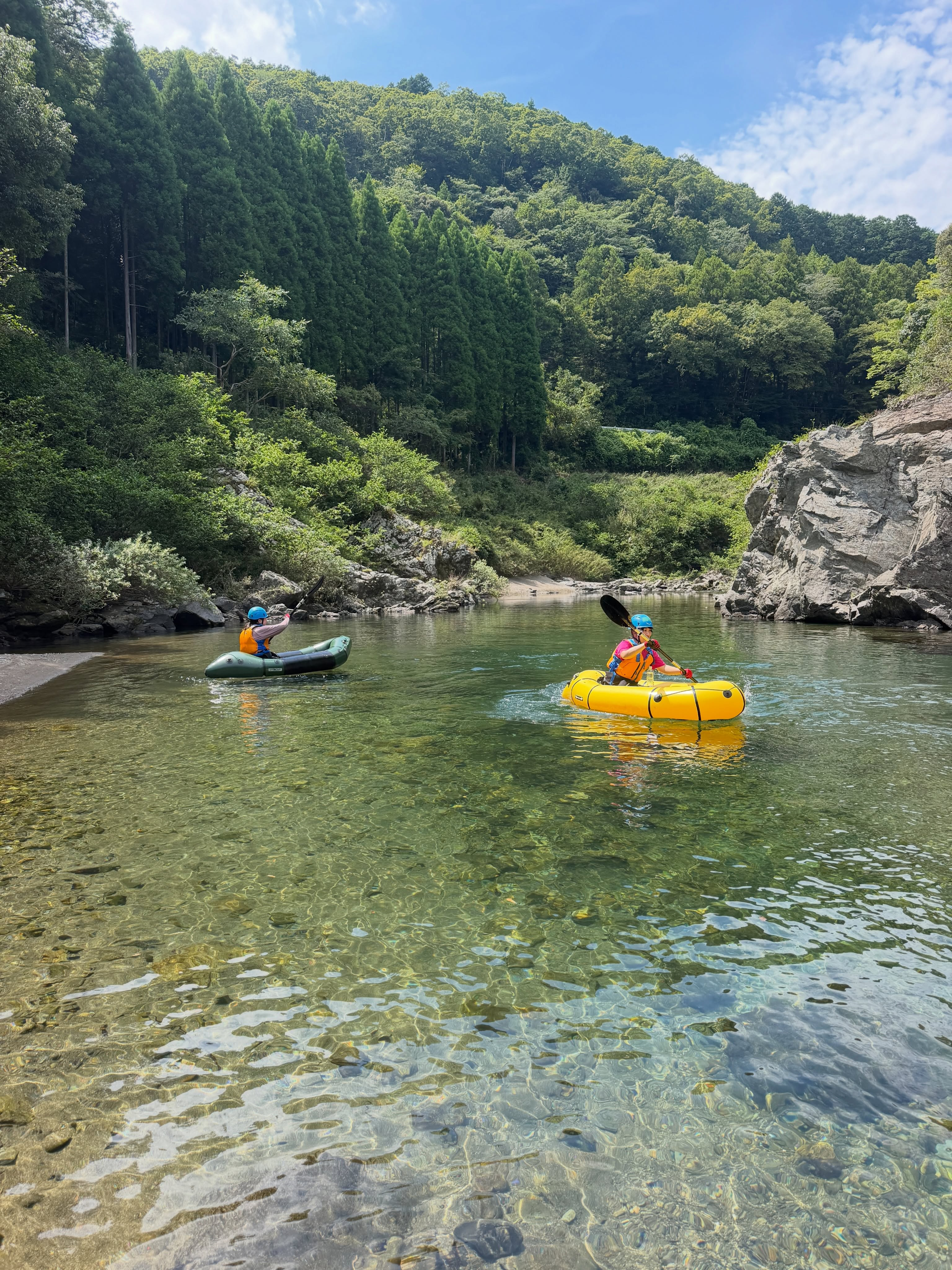 今日は午前ケイビングBコース、午後はパックラフトツアー!🦇🚣...
