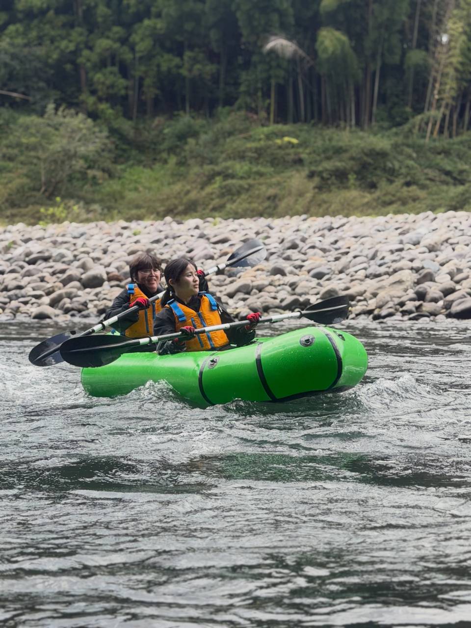 今日はファミリーラフトツアー(ドッグラフト)!🐶🛶